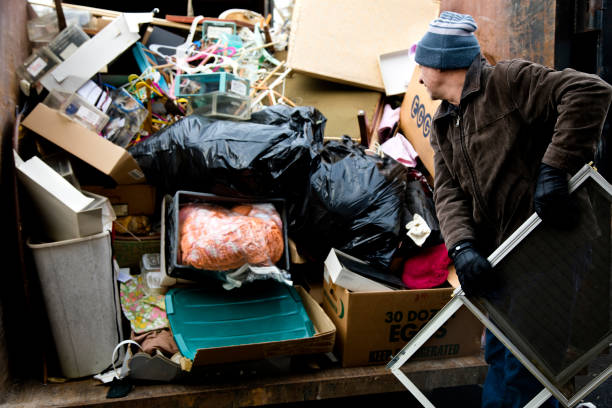 Best Garage Cleanout  in Shaw, MS